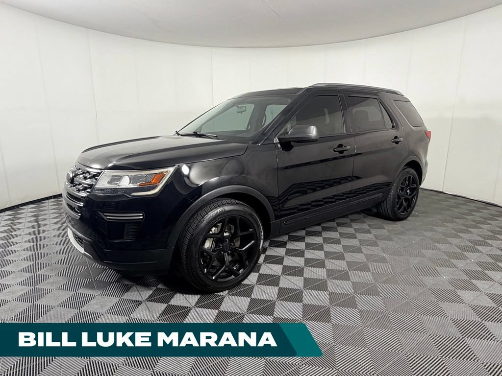 Used 2018 Ford Explorer XLT FWD video 1