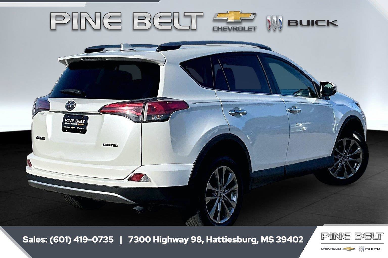 Used 2018 Toyota RAV4 Limited FWD image 11