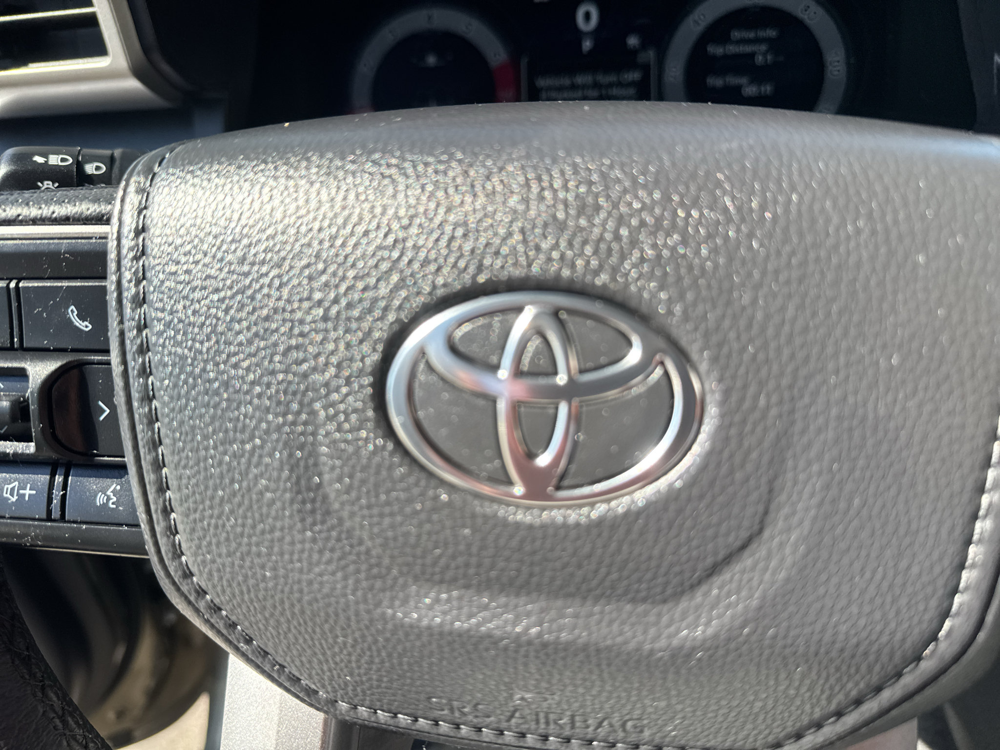 Used 2025 Toyota Tacoma TRD Off-Road AWD/4WD image 24