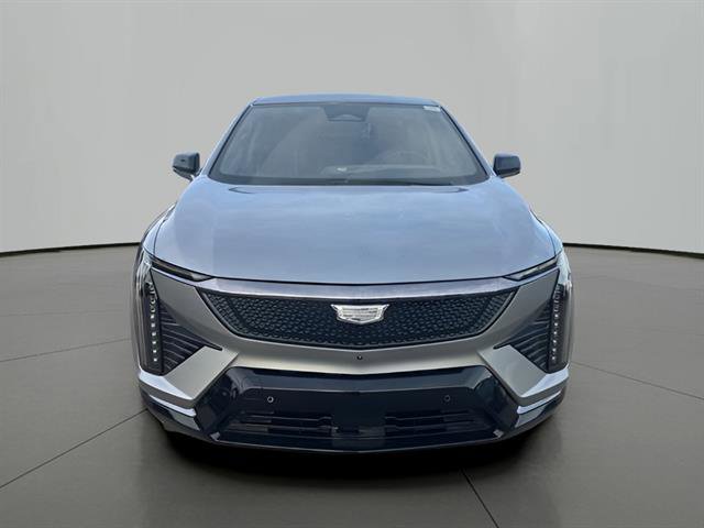 Certified 2025 Cadillac Optiq Sport 2 w/ LPO, Floor Liner Package image 8