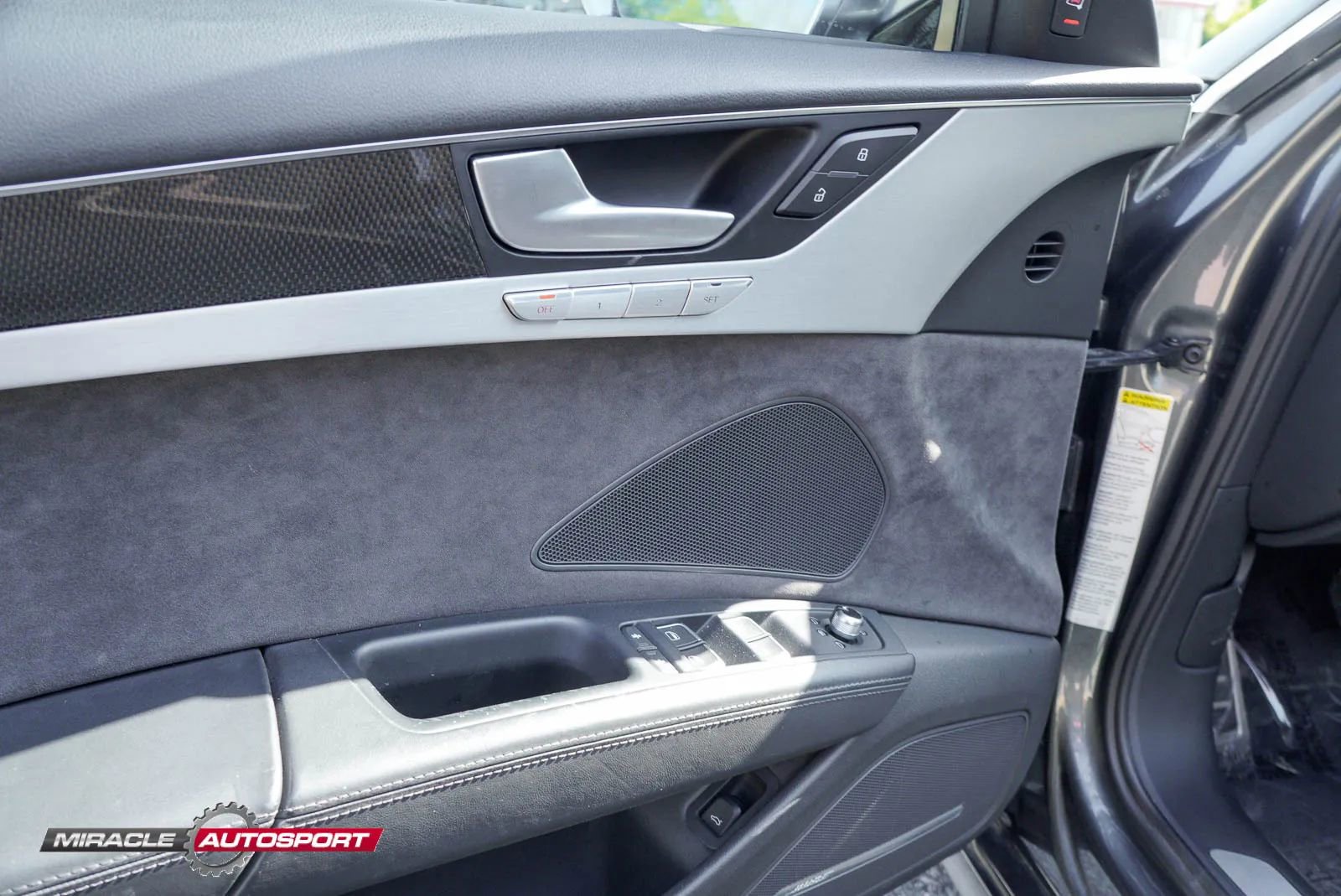 Used 2013 Audi S8 w/ Driver Assistance Pkg AWD/4WD image 16