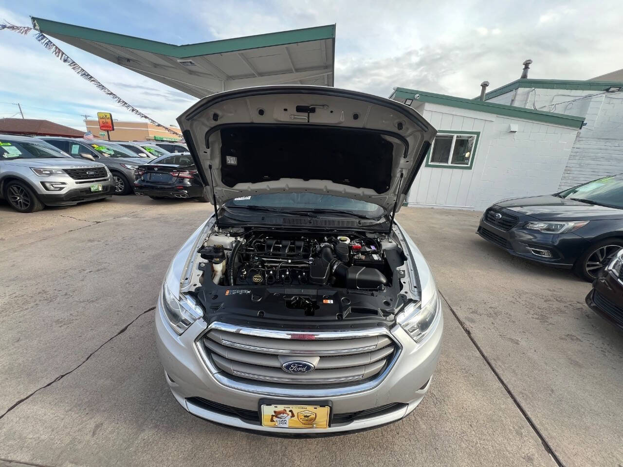 Used 2018 Ford Taurus SEL w/ Equipment Group 201A FWD image 21