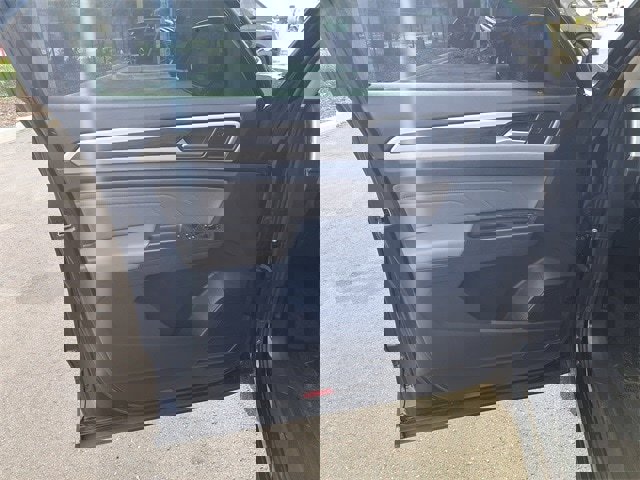 Used 2022 Volkswagen Atlas SE image 14