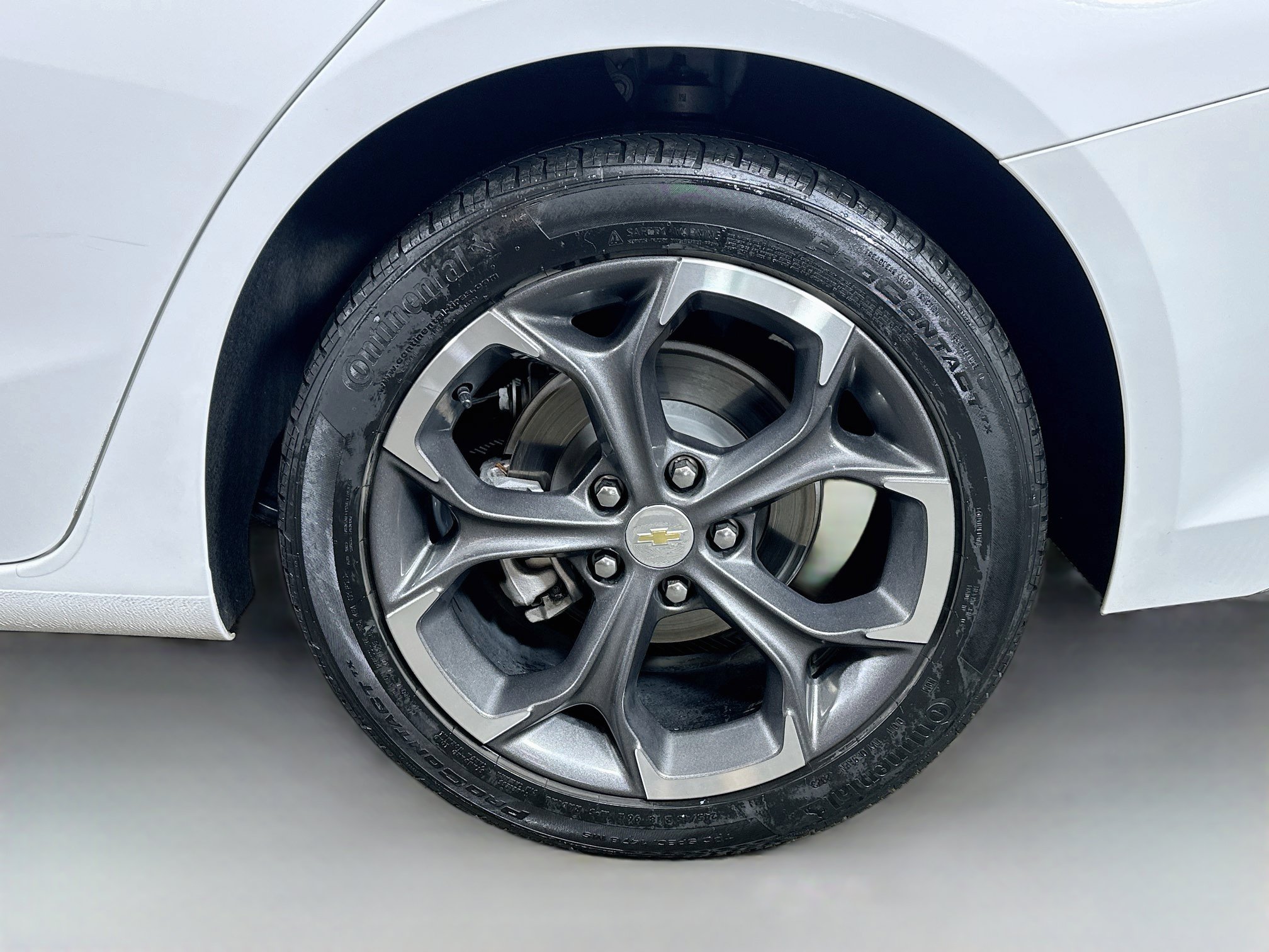 Used 2023 Chevrolet Malibu LT FWD image 29