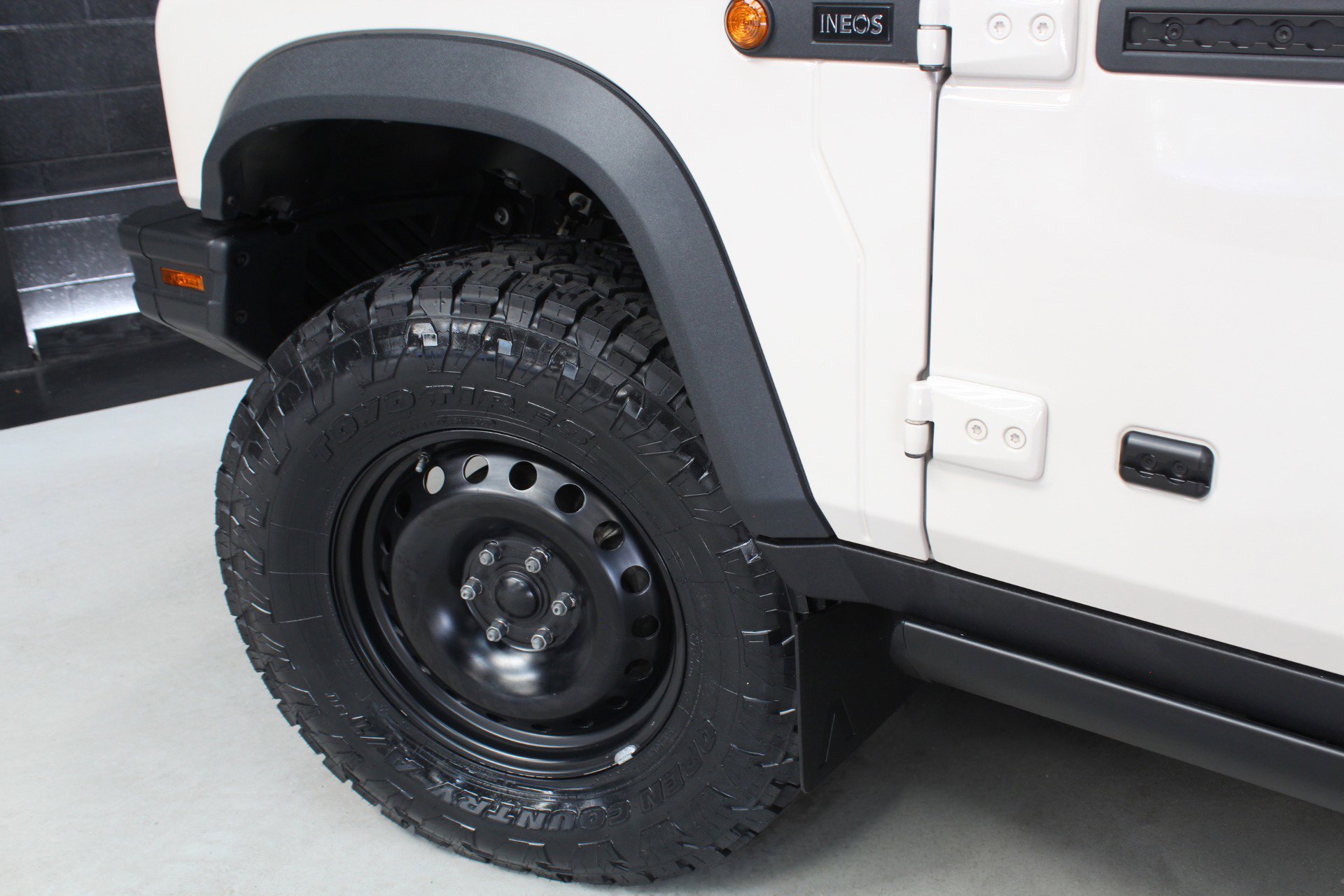 Used 2024 INEOS Grenadier AWD/4WD image 30