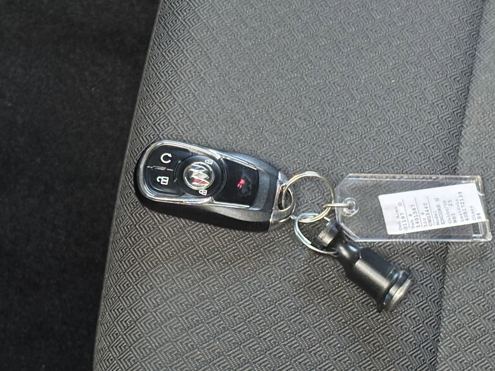 Used 2025 Buick Encore GX Preferred image 22