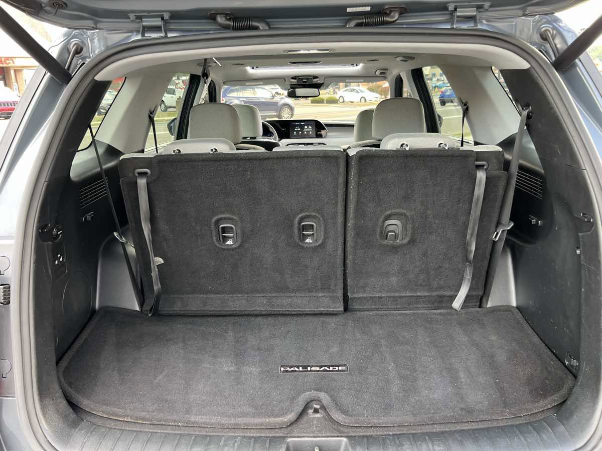 Used 2020 Hyundai Palisade SEL w/ Convenience Package image 15