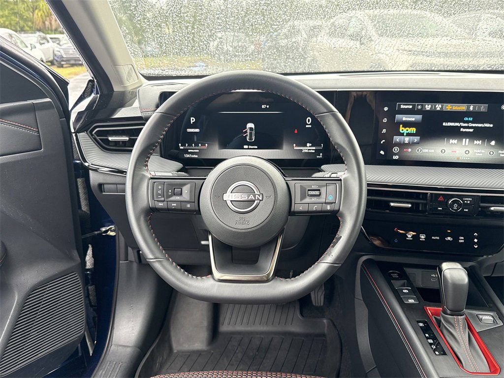 Certified 2025 Nissan Kicks SR image 21