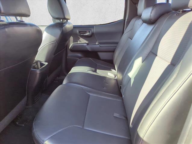 Certified 2018 Toyota Tacoma TRD Sport AWD/4WD image 8