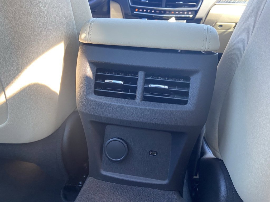 Used 2025 Cadillac CT5 Premium Luxury image 31