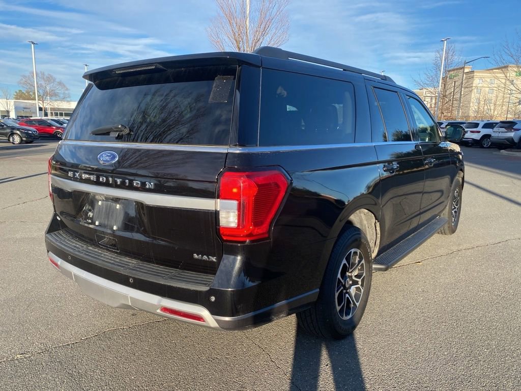 Used 2024 Ford Expedition Max XLT image 7