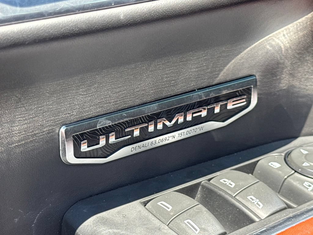 Used 2023 GMC Sierra 1500 Denali Ultimate AWD/4WD image 12