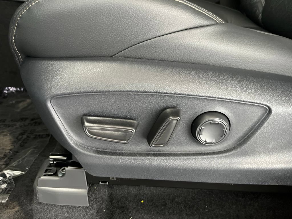 New 2026 Toyota Tacoma Limited AWD/4WD image 21