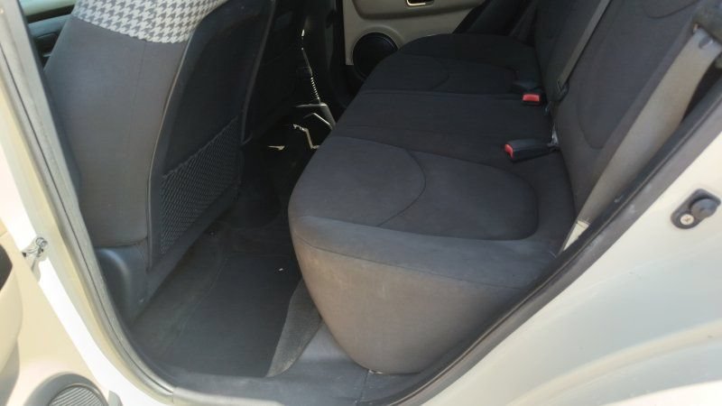 Used 2012 Kia Soul ! FWD image 10