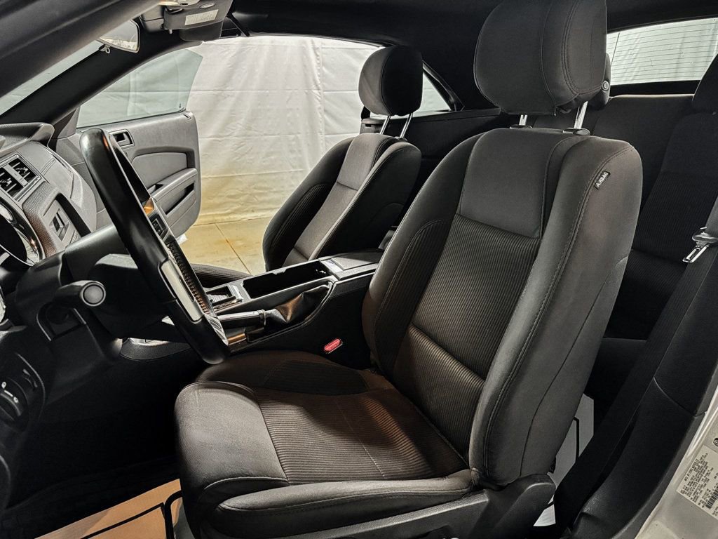 Used 2014 Ford Mustang Convertible image 11