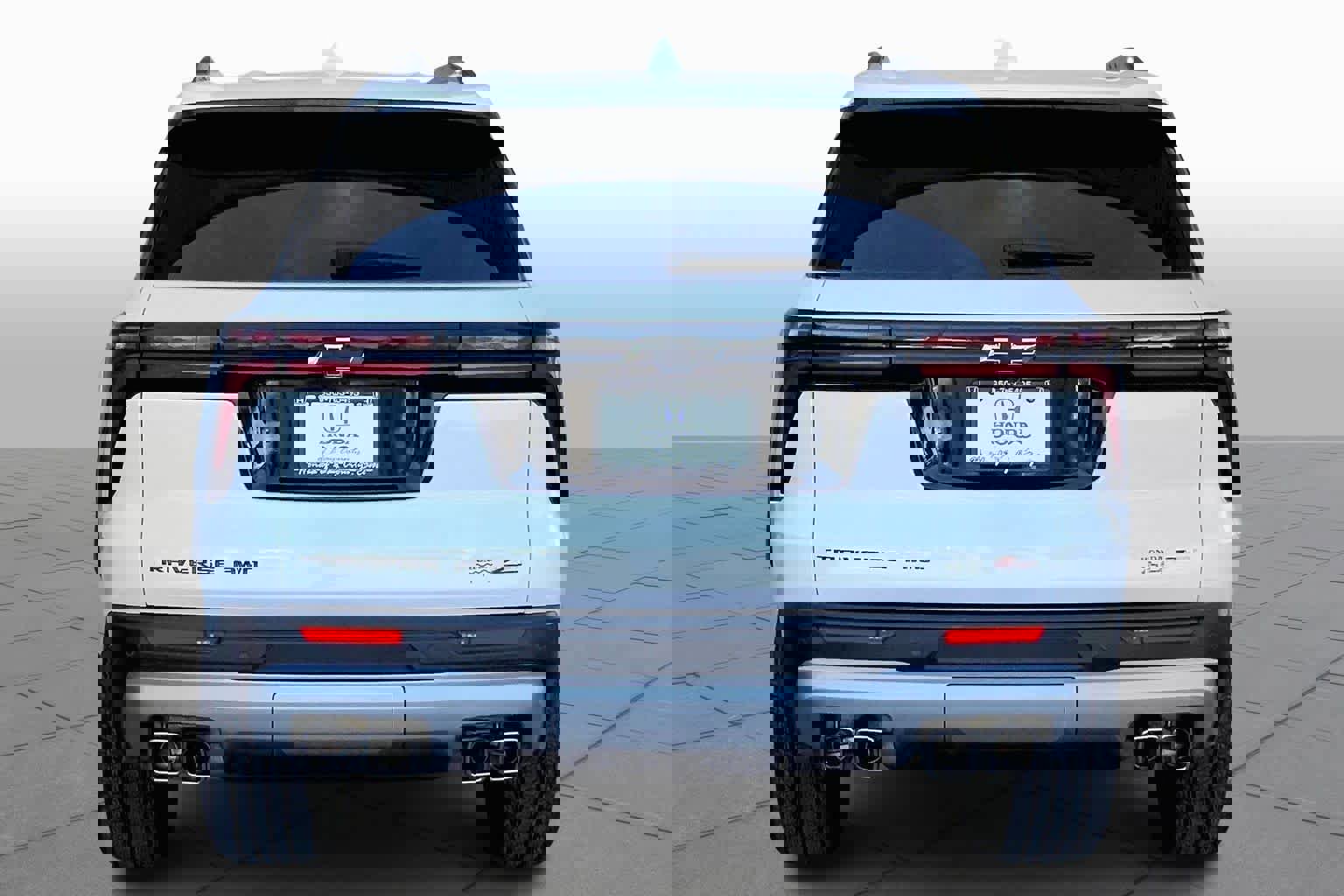 Used 2024 Chevrolet Traverse Z71 image 5