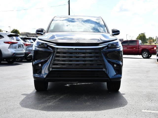 New 2026 Lexus TX 350 AWD image 2