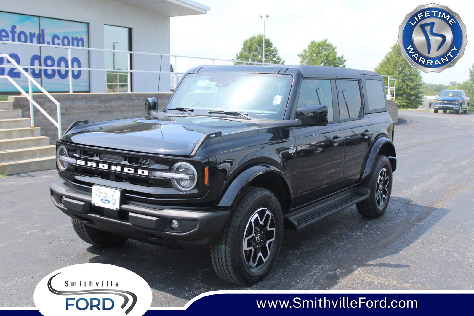 New 2025 Ford Bronco Outer Banks