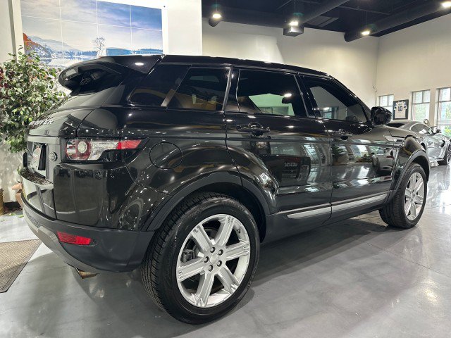 Used 2015 Land Rover Range Rover Evoque Pure Plus AWD/4WD image 31