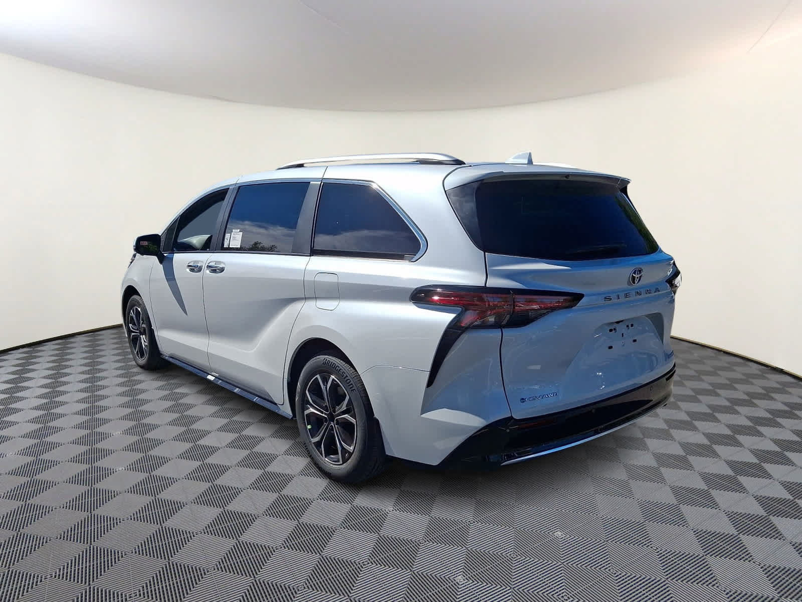 New 2026 Toyota Sienna Platinum AWD/4WD image 6