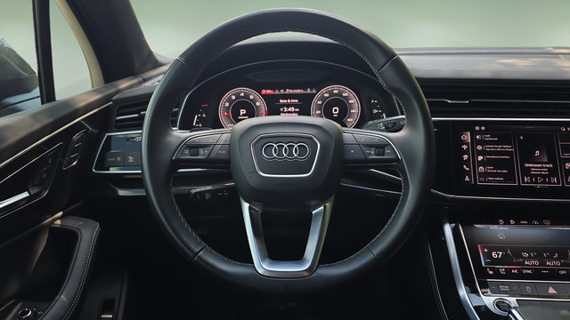 Used 2025 Audi Q7 2.0T Premium Plus AWD/4WD image 9