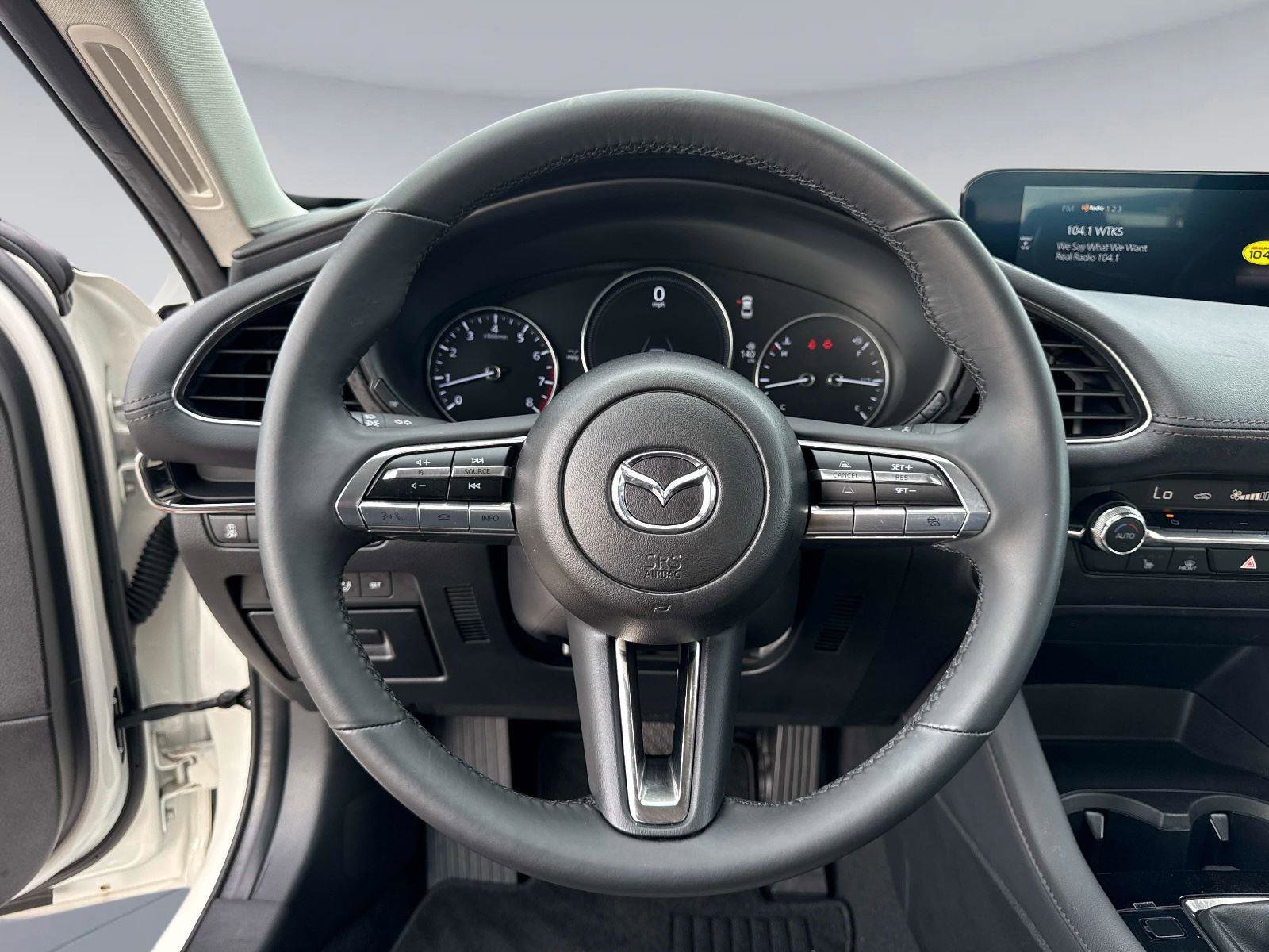 Certified 2023 MAZDA MAZDA3 s image 24