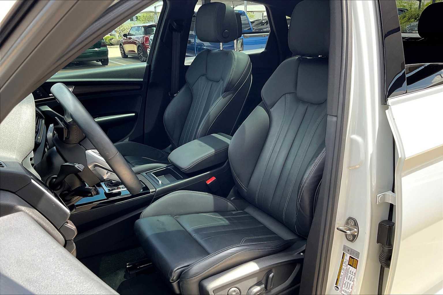 Used 2021 Audi Q5 2.0T Premium w/ Convenience Package image 8