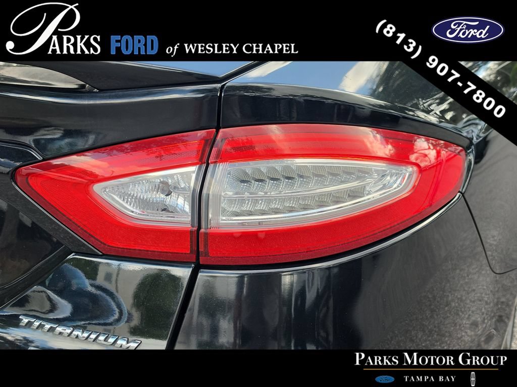 Used 2016 Ford Fusion Titanium FWD image 8