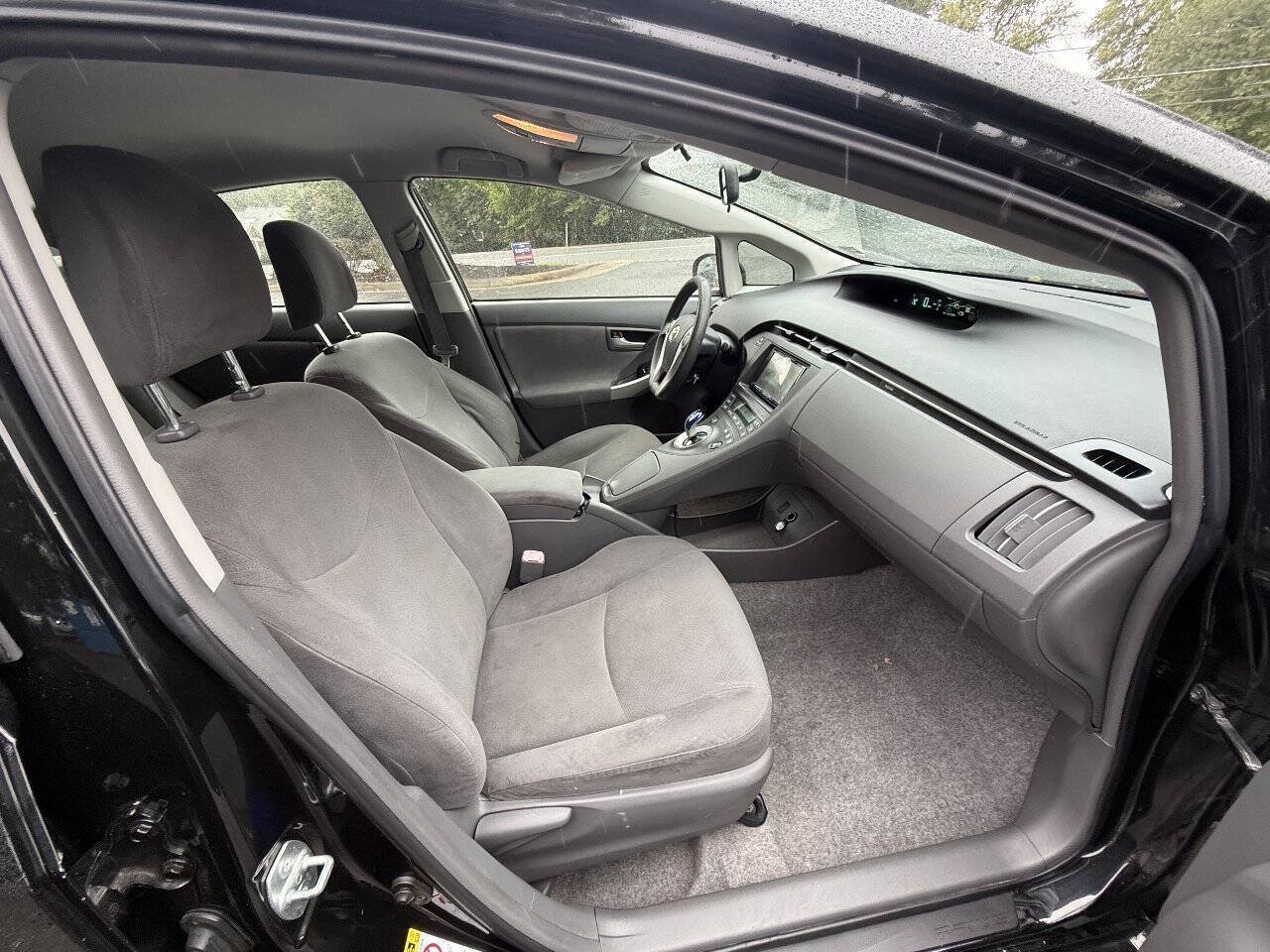 Used 2010 Toyota Prius FWD image 16