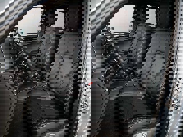 New 2026 Porsche Macan S image 5