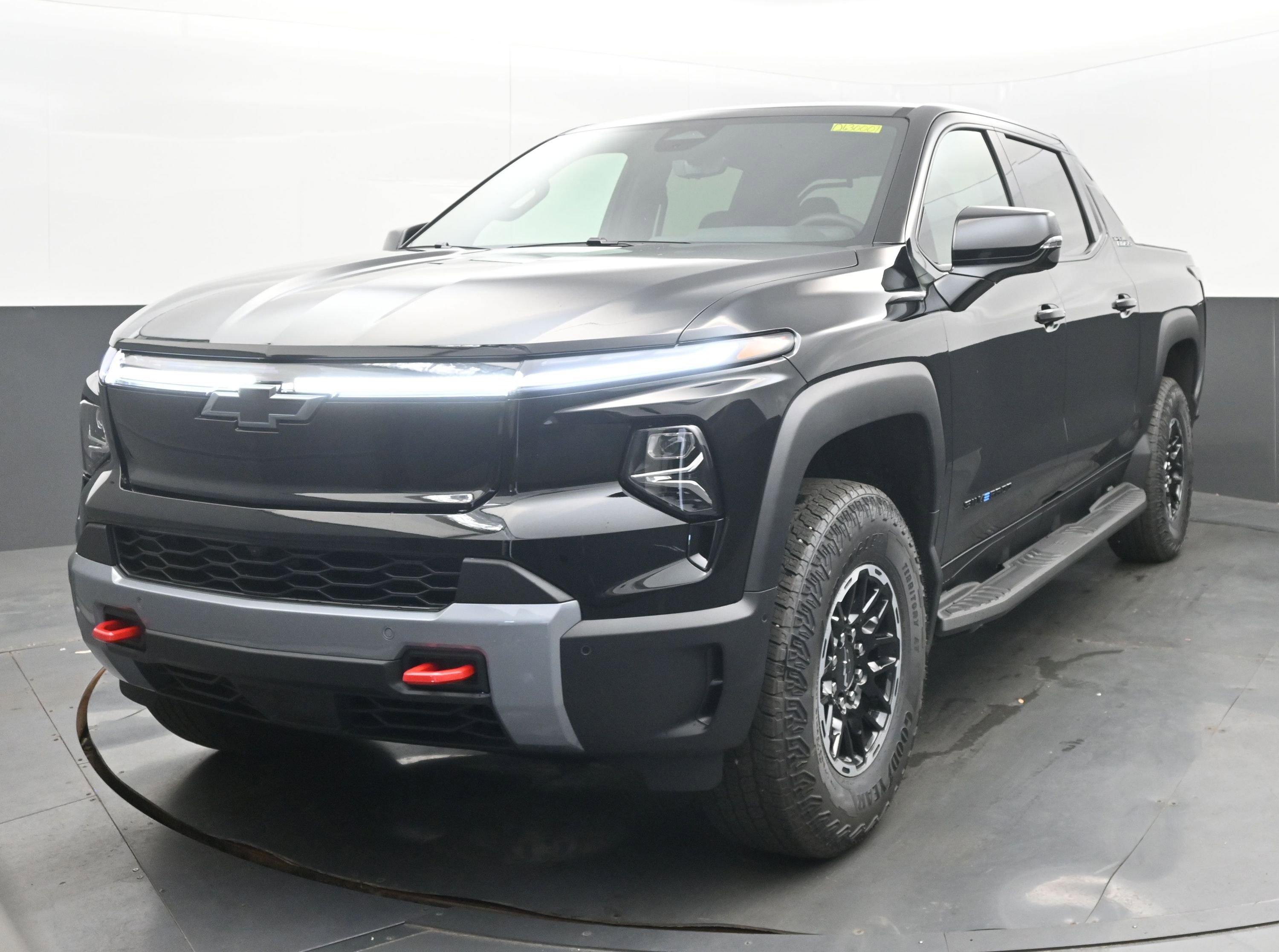 New 2026 Chevrolet Silverado EV Trail Boss image 4