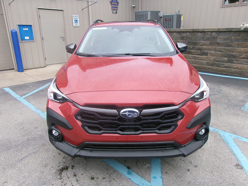 Used 2024 Subaru Crosstrek 2.0i Premium AWD/4WD image 2