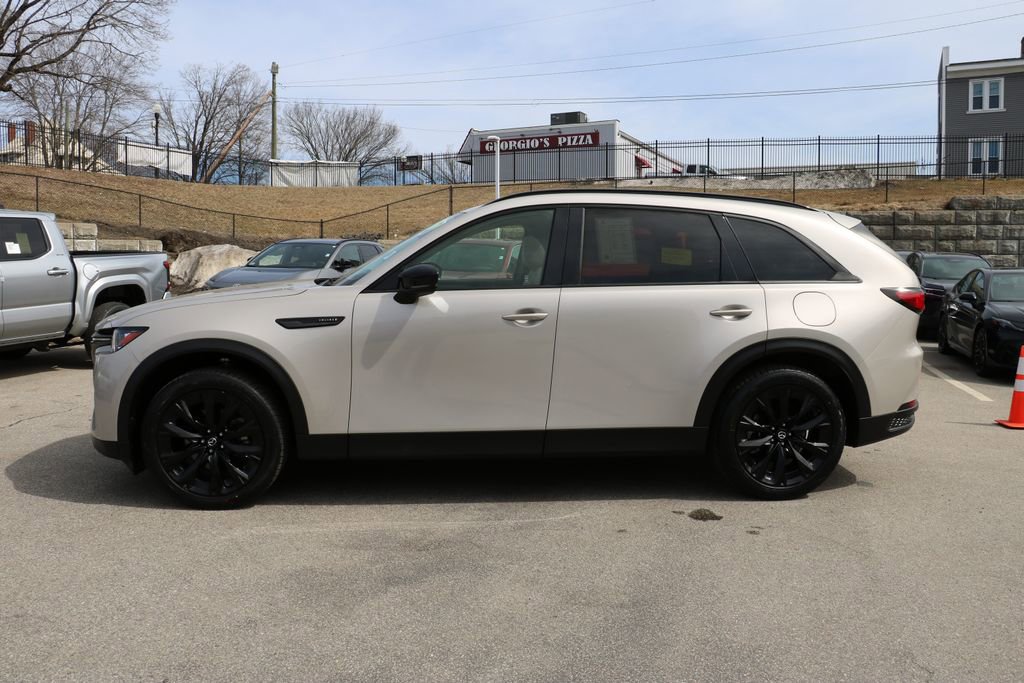 Used 2025 MAZDA CX-90 3.3 Turbo w/ Premium Sport Pkg image 3