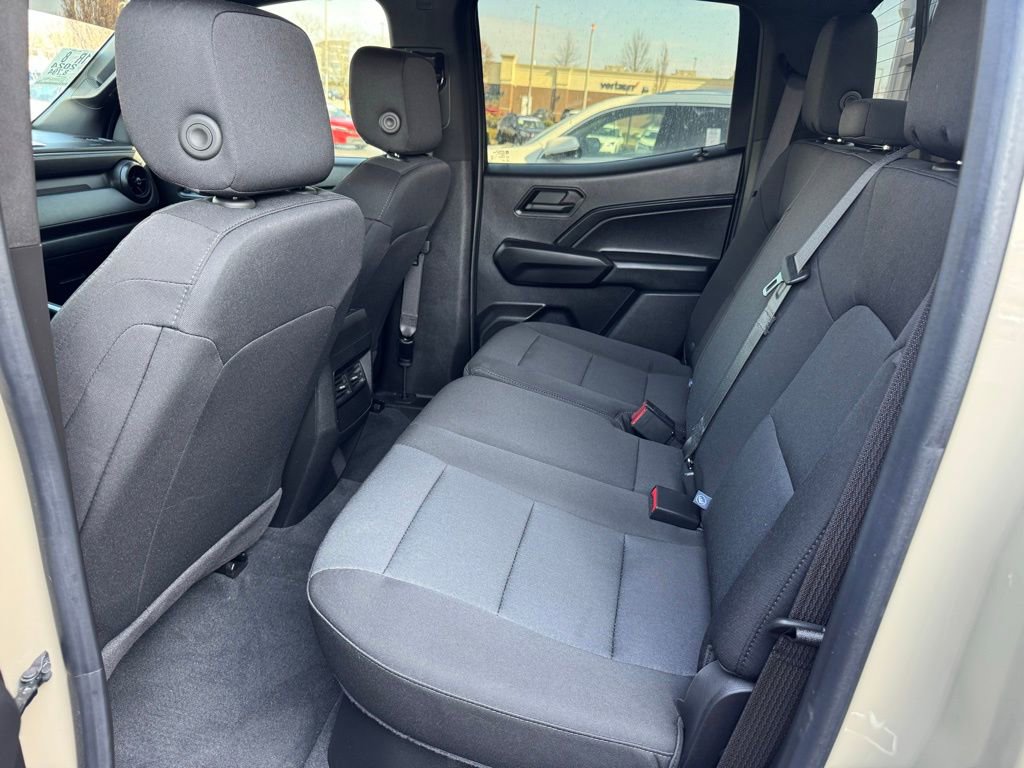 Used 2024 Chevrolet Colorado Trail Boss w/ Technology Package image 8