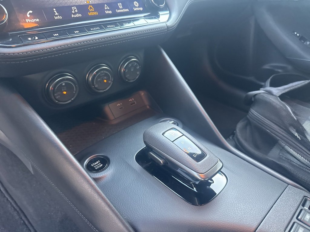 Used 2024 Nissan Z Performance w/ Floor Mat Package image 15