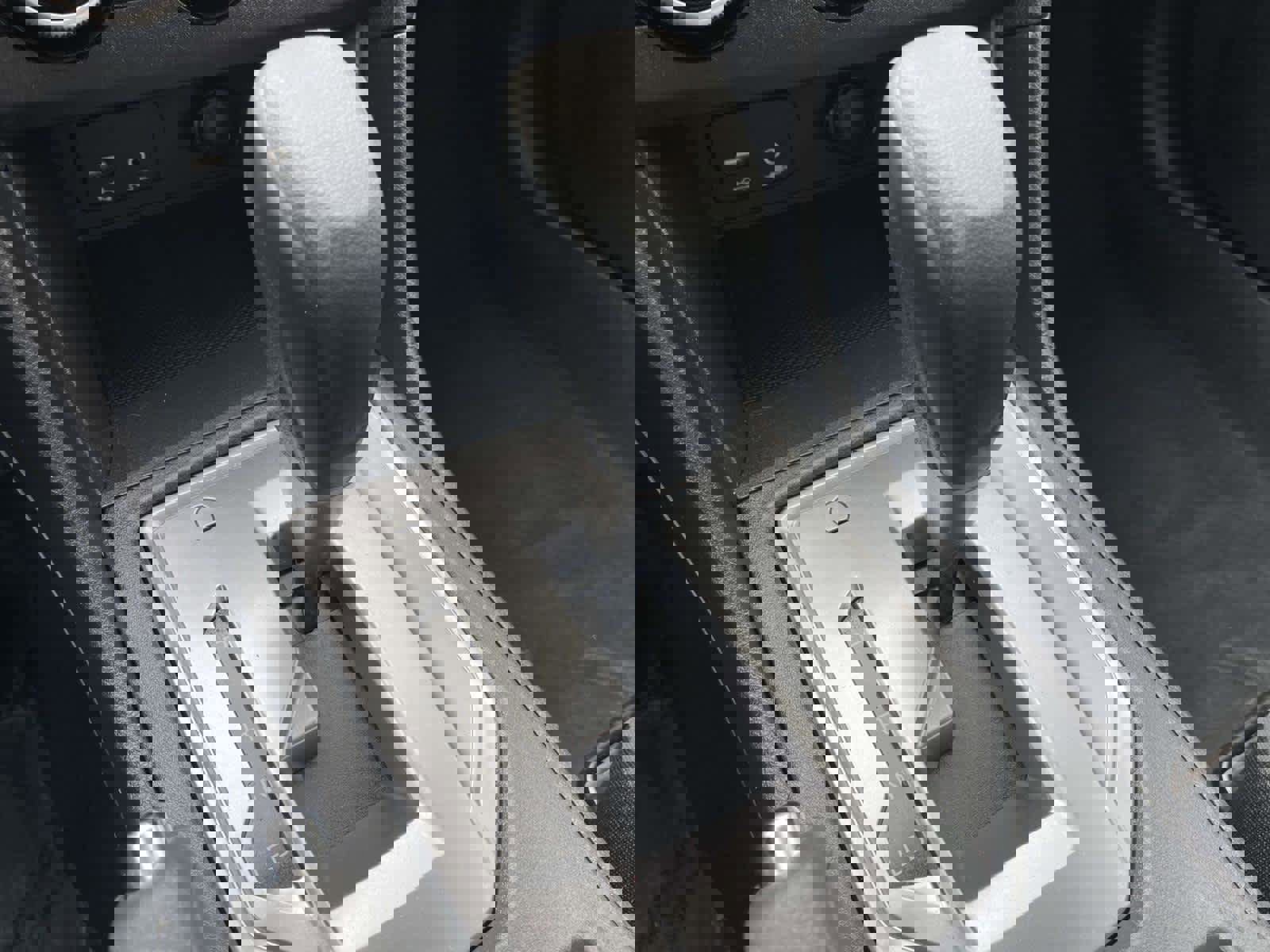 Certified 2023 Subaru Crosstrek 2.0i image 22