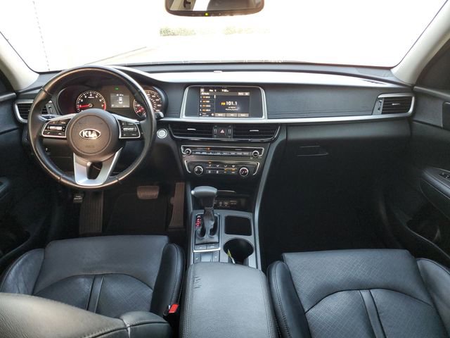 Used 2020 Kia Optima SE image 11