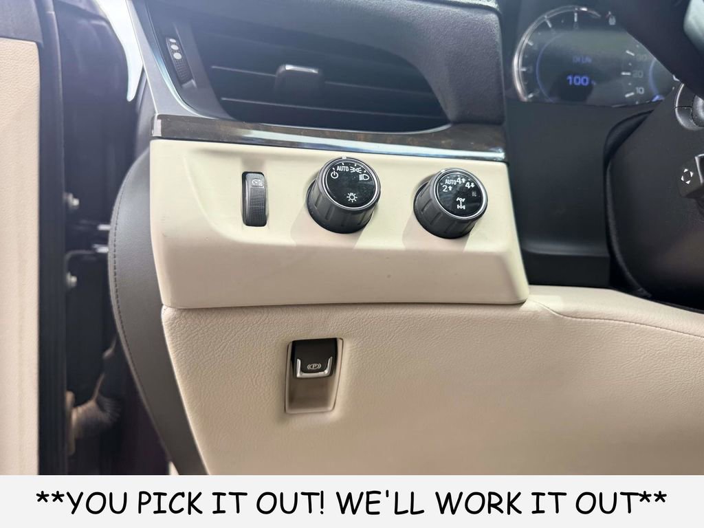 Used 2018 Cadillac Escalade ESV Premium Luxury AWD/4WD image 15
