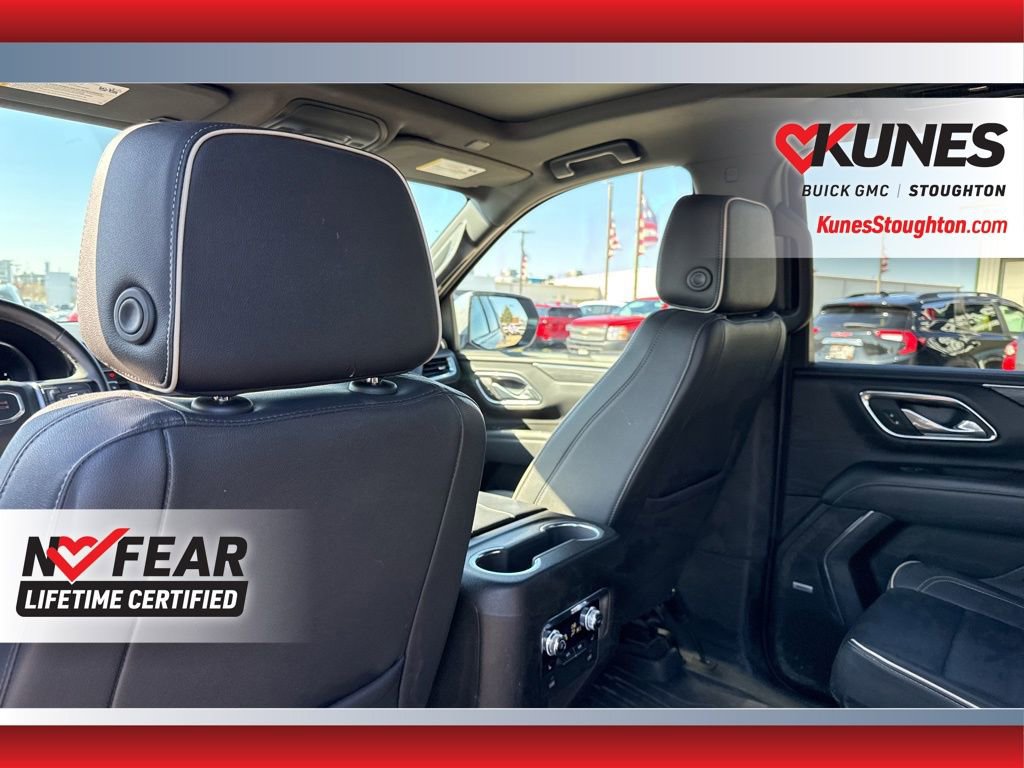 Used 2023 GMC Yukon XL SLT w/ SLT Premium Package AWD/4WD image 41