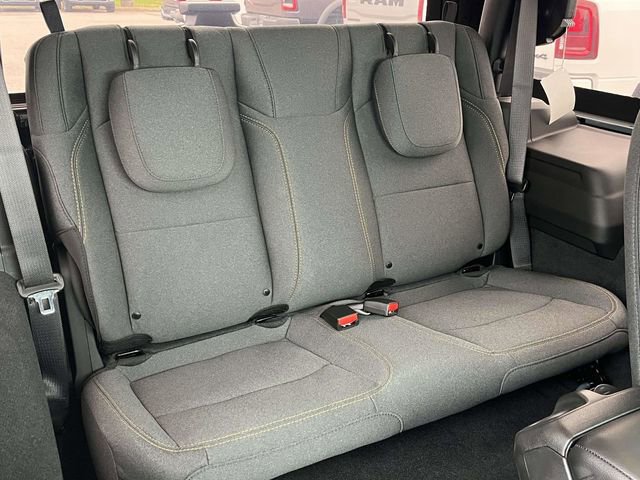 Used 2024 Jeep Wrangler Sport image 20