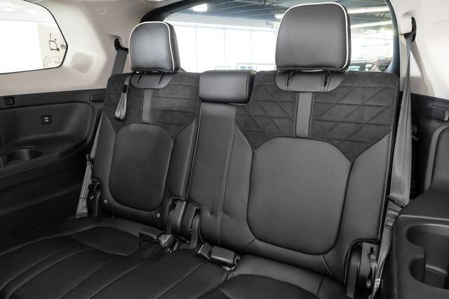 Used 2026 Honda Pilot Elite image 24