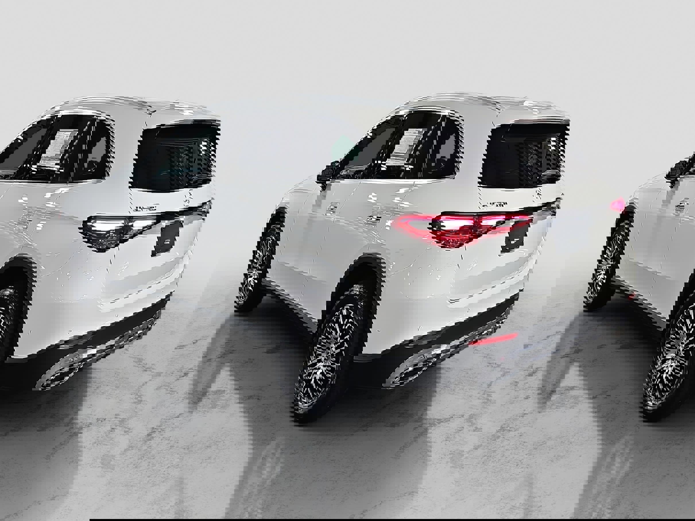 Certified 2025 Mercedes-Benz GLC 300 image 8