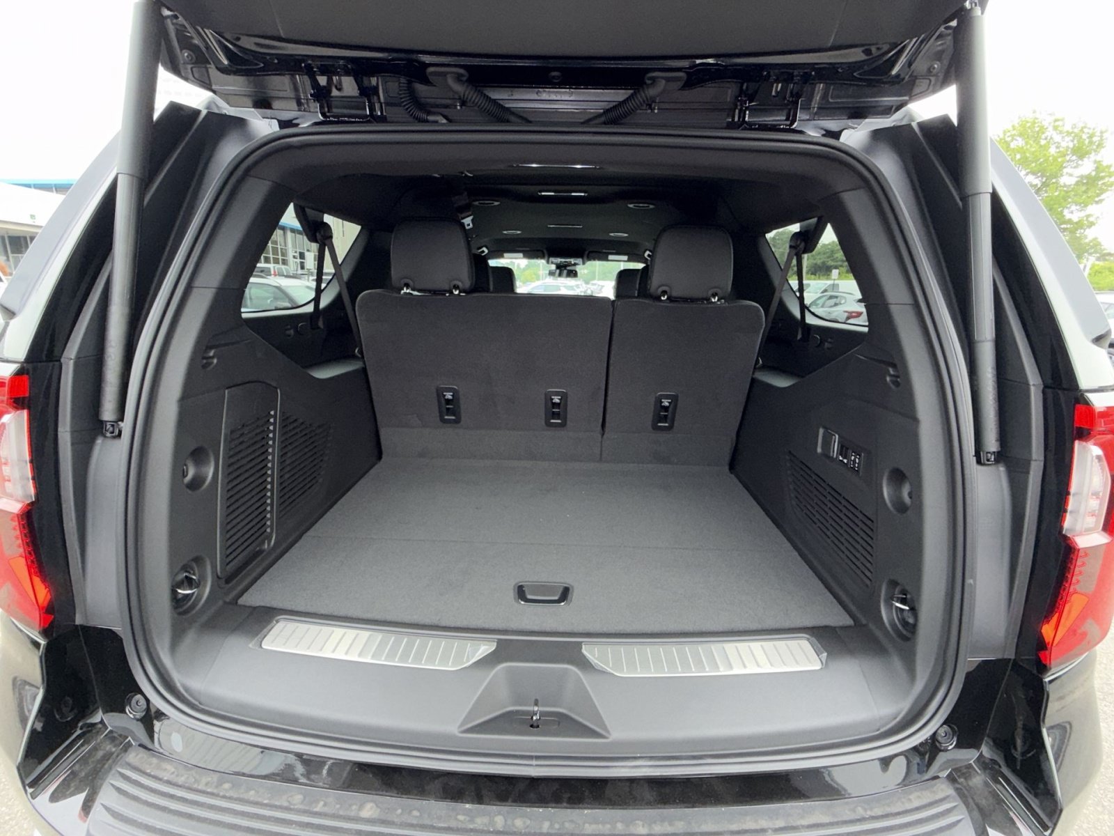 New 2026 GMC Yukon XL Denali AWD/4WD image 26