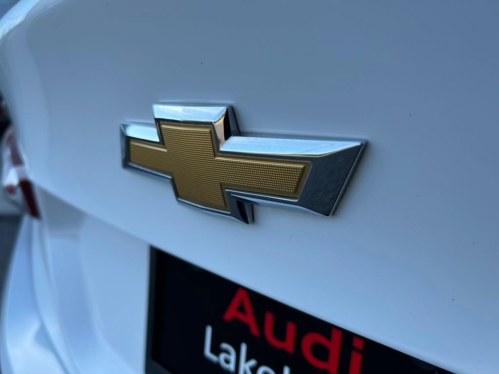 Used 2021 Chevrolet Malibu LT FWD image 48