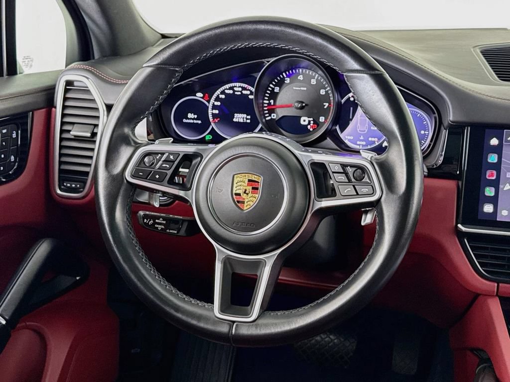 Certified 2023 Porsche Cayenne AWD/4WD image 12