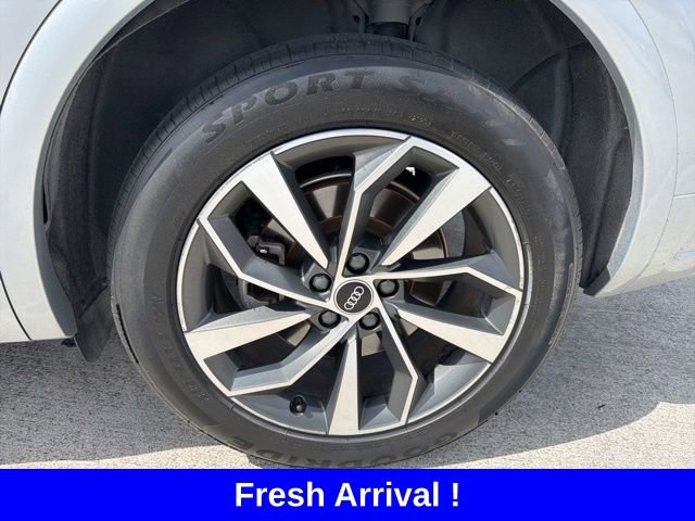 Used 2022 Audi Q5 2.0T Premium w/ Convenience Package image 15
