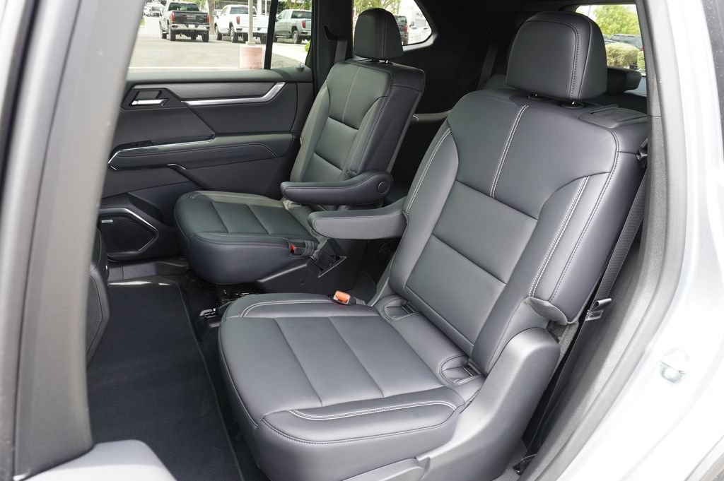 New 2026 GMC Acadia Elevation w/ Super Cruise Package FWD image 10