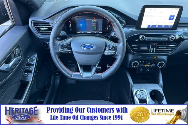 Used 2024 Ford Escape ST-Line AWD/4WD image 14