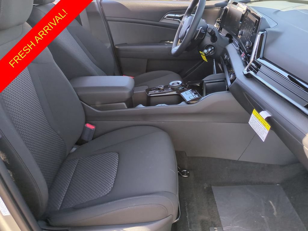 Used 2025 Kia Sportage LX AWD/4WD image 26