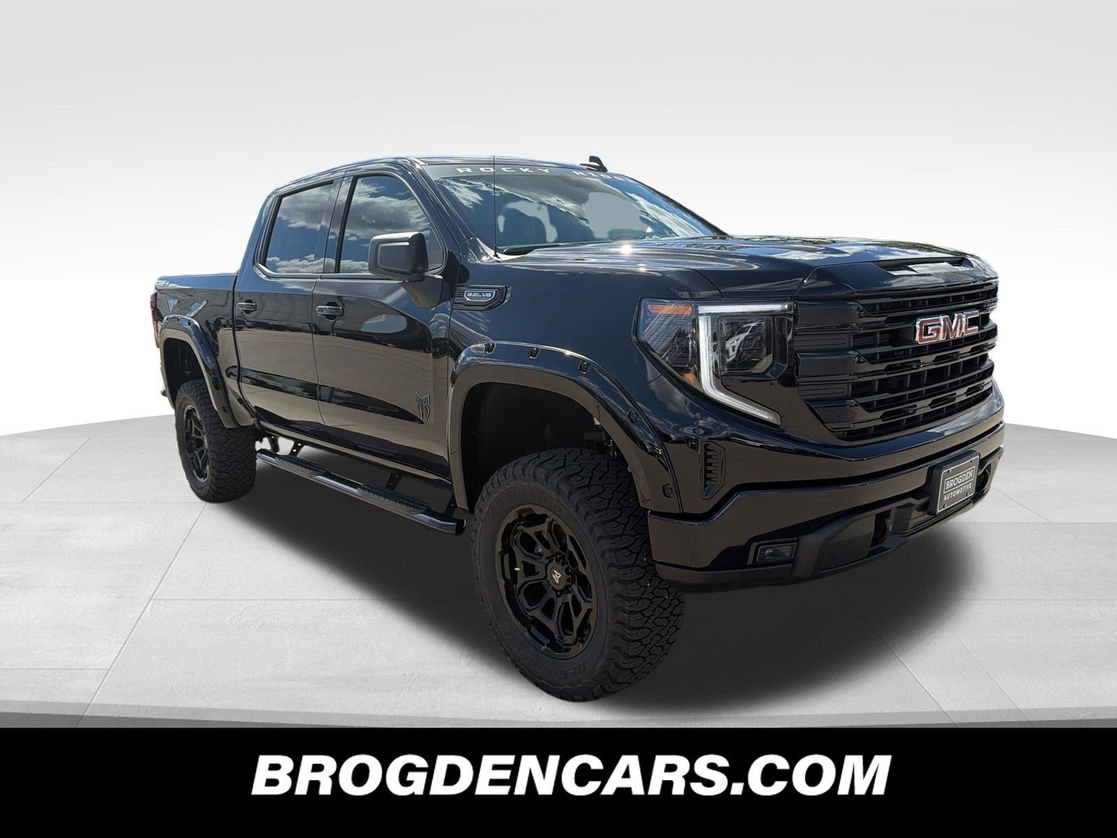 New 2026 GMC Sierra 1500 Elevation